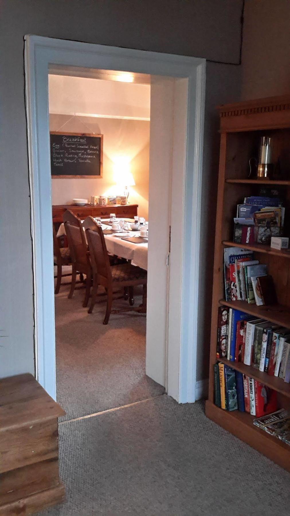 The School House 3*